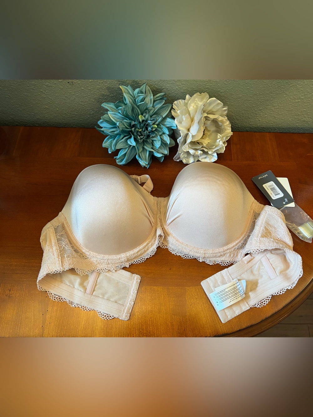 Deesse Lingerie Smooth Lace-Trim Beige Bra